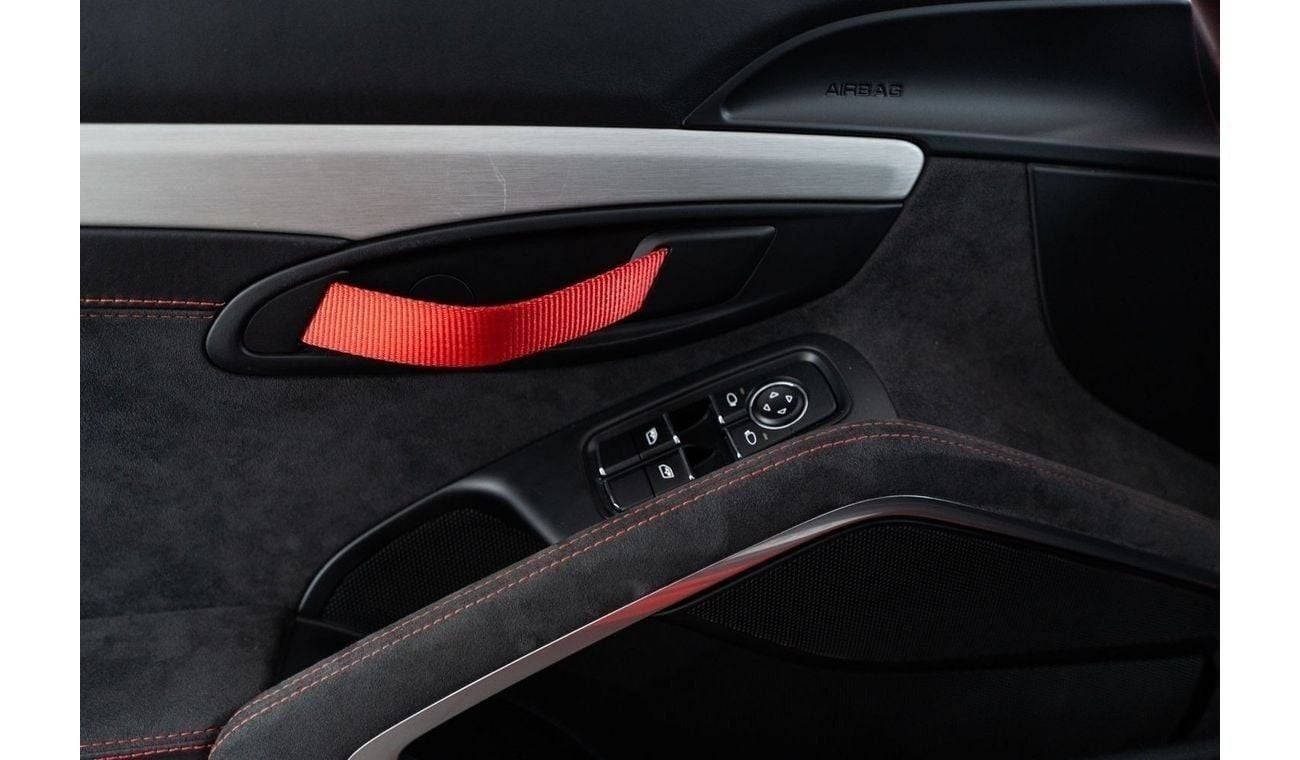 Porsche 718 Cayman GT4 4.0L (414 HP) M/T