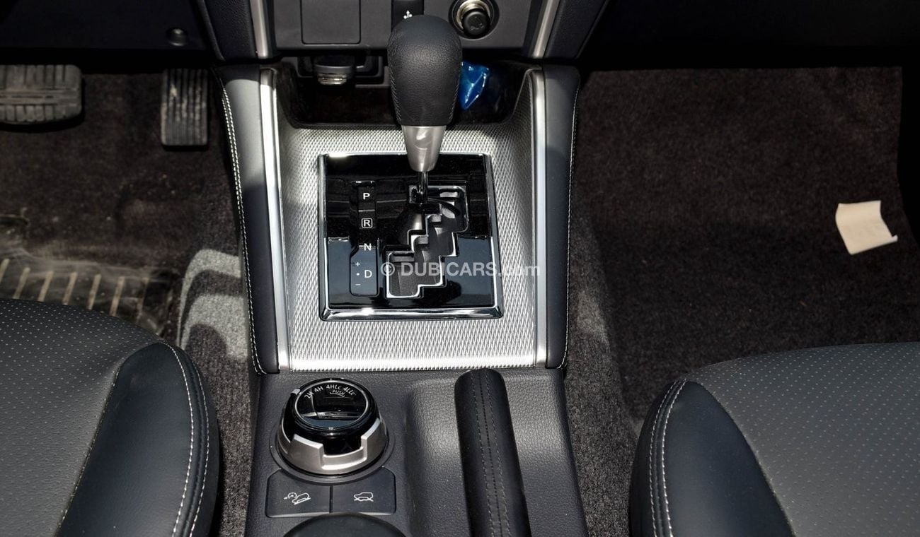 ميتسوبيشي L200 Sportero