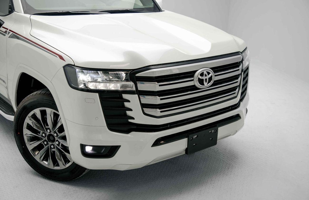 تويوتا لاند كروزر GXR 4.0L - Pearl White Inside Black | Export Only