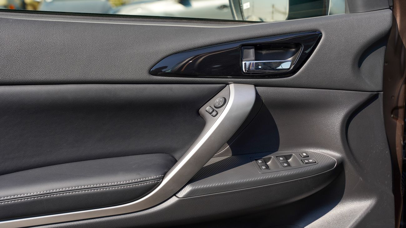 ميتسوبيشي إكلبس كروس