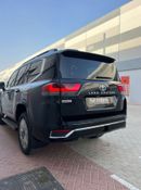 Toyota Land Cruiser 3.5T VXR FULL OPTION WITH MBS AUTOBIOGRAPHY VIP  SEAT AND ROOF STAR LIGHT