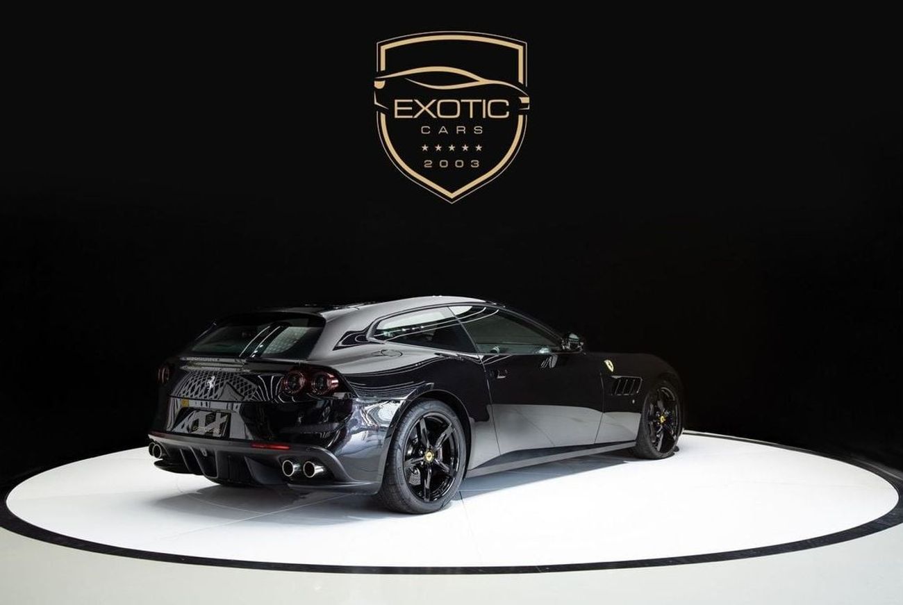 Ferrari GTC4 Lusso Ferrari GTC4lusso T V8