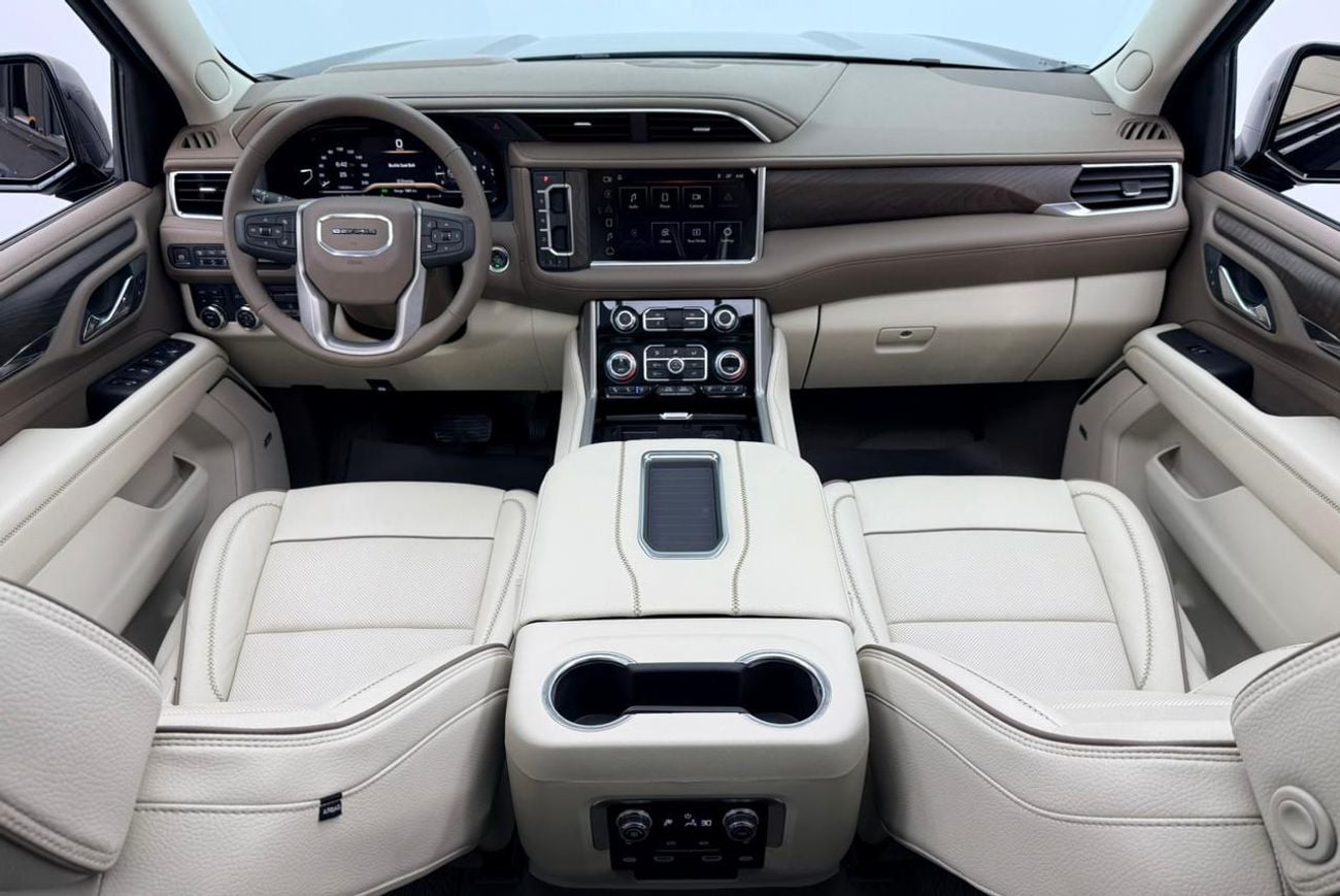 جي أم سي يوكون 2024 GMC Yukon Denali, 2029 GMC Warranty + Service Pack, Very Low Km, 7 Seater, GCC