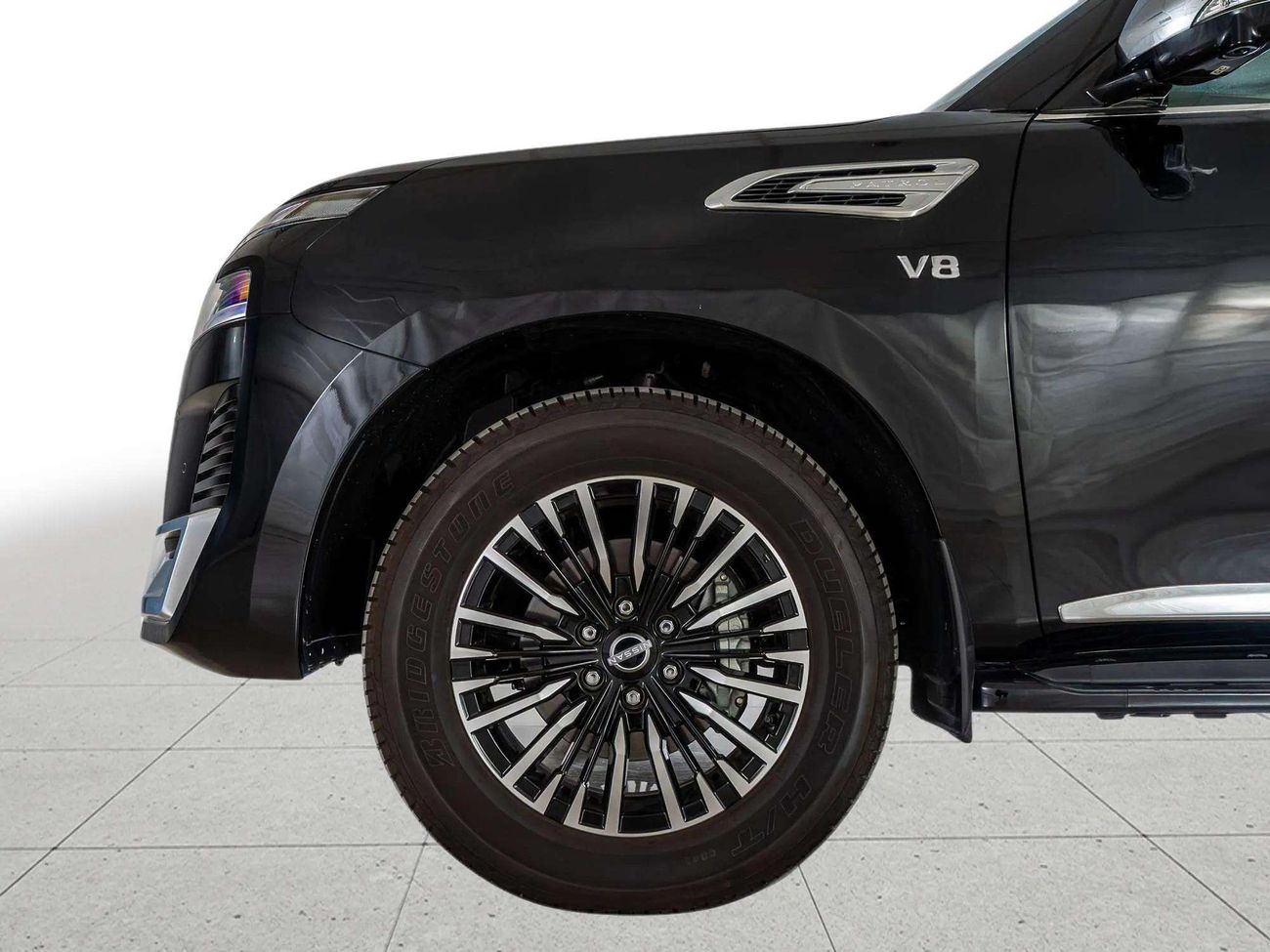 نيسان باترول LE PLATINUM CITY 5.6