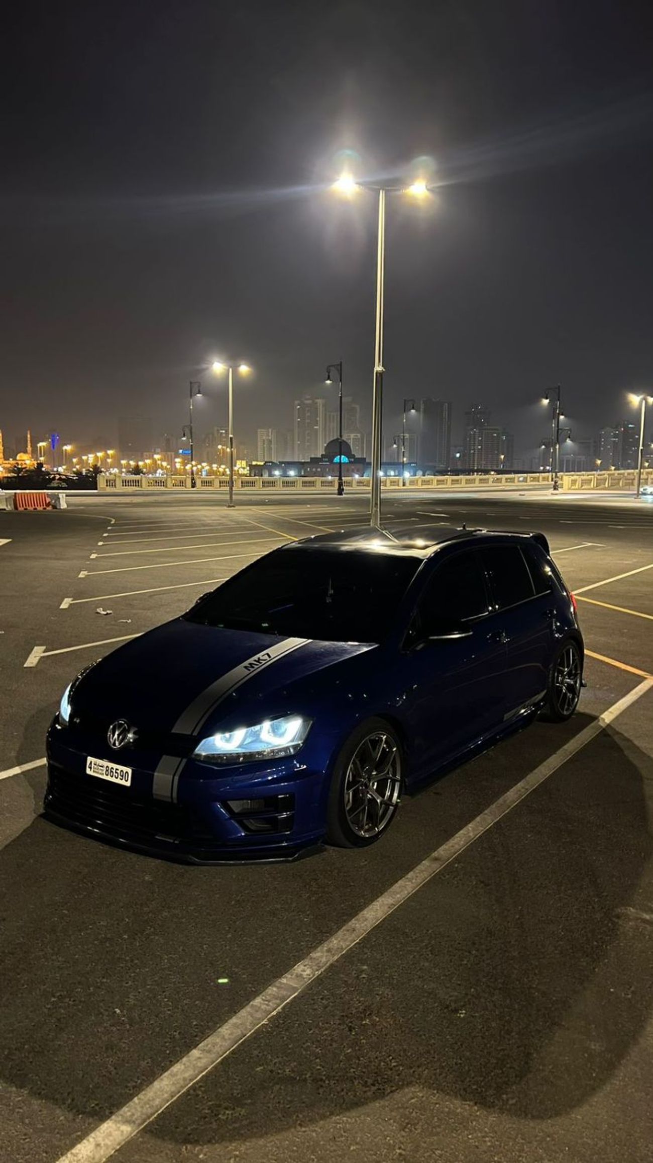 Volkswagen Golf R VOLKSWAGEN GOLF R 2016 GCC FULL OPTION PERFECT CONDITION