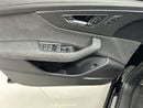 أودي RSQ8 TFSI quattro 4.0L RS Q8 SUV Performance 640hp Black Edition (Ref# 023153)
