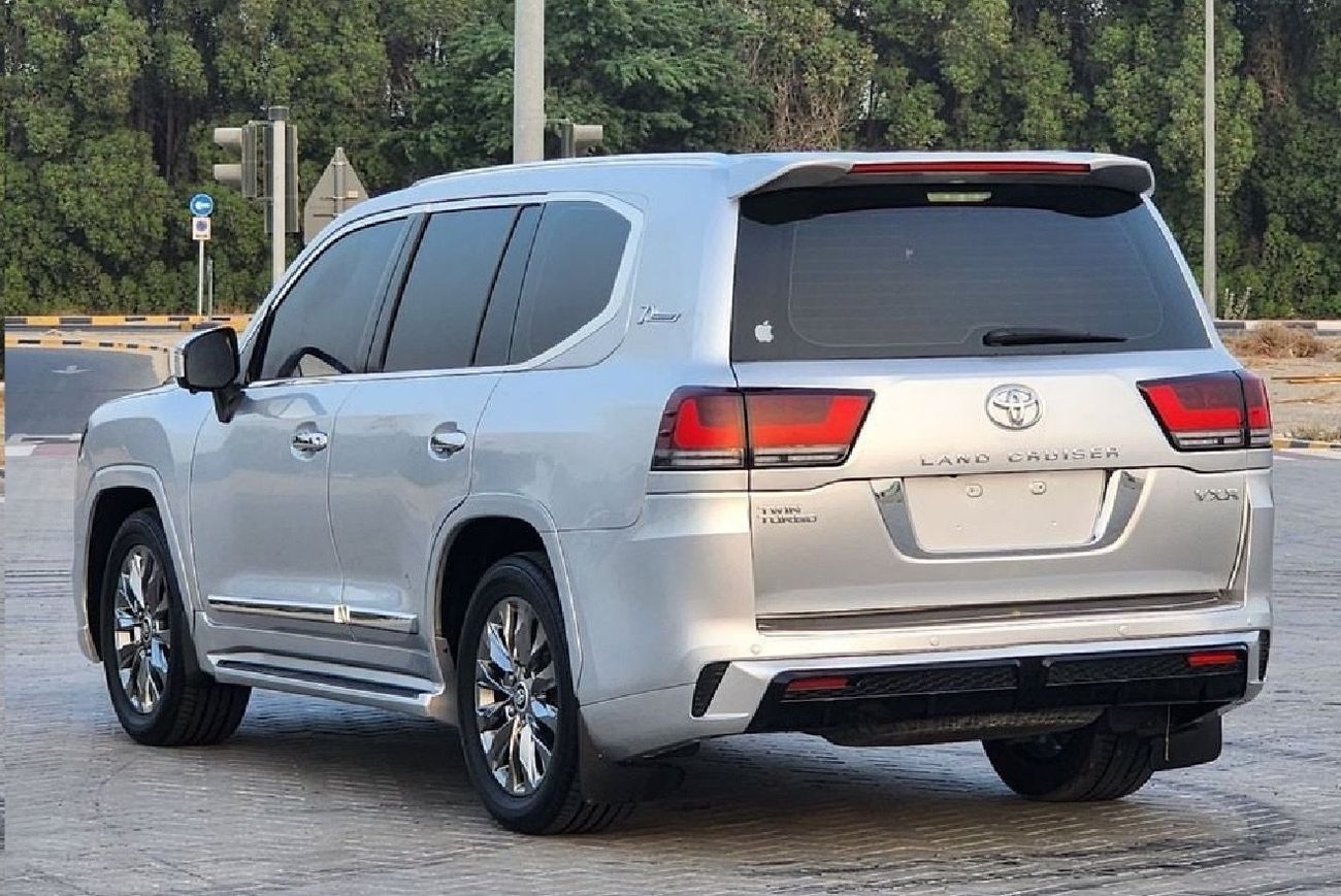 Toyota Land Cruiser VXR 2011 Facelift 2024 Shape LC300 Full Option