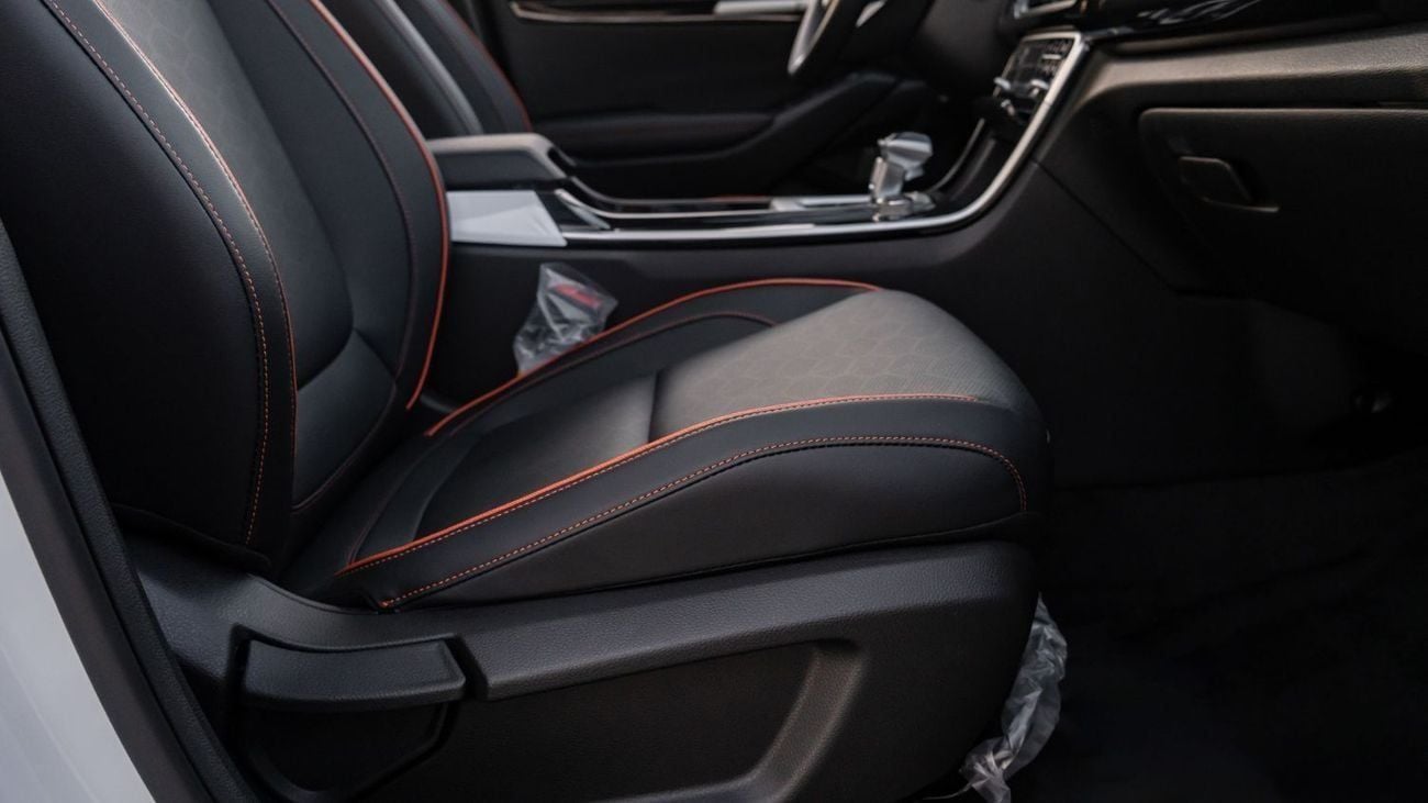 كيا سيلتوس 2025 | KIA SELTOS 1.5L IVT LUXURY EDITION WITH BLACK ROOF + ELECTRIC SEAT