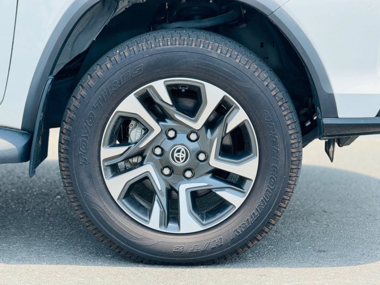 Toyota Fortuner Brand new Toyota fortuner legender diesel RHD