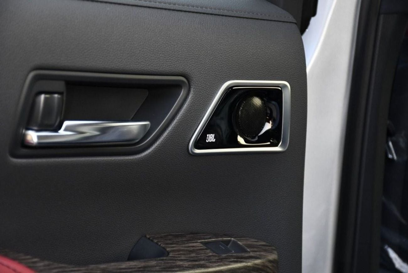 تويوتا لاند كروزر VXR 3.5L