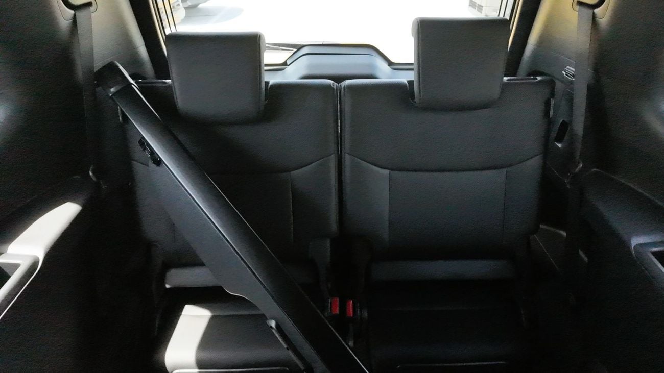 Toyota Prado TOYOTA PRADO  Mono Tone 2.8 diesel