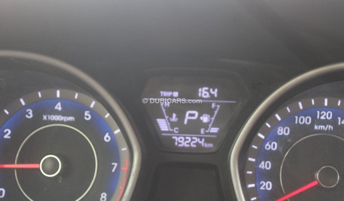 Hyundai Elantra HYUNDAI ELANTRA 2016 WHITE GCC 1.6 EXCELLENT CONDITION WITHOUT ACCIDENT