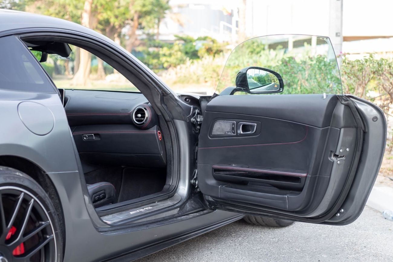 Mercedes-Benz AMG GT S Mercedes AMG GT S 2016 (GCC) in excellent condition, only 75,000 km. Powered by a 4.0L V8 Twin-Turbo