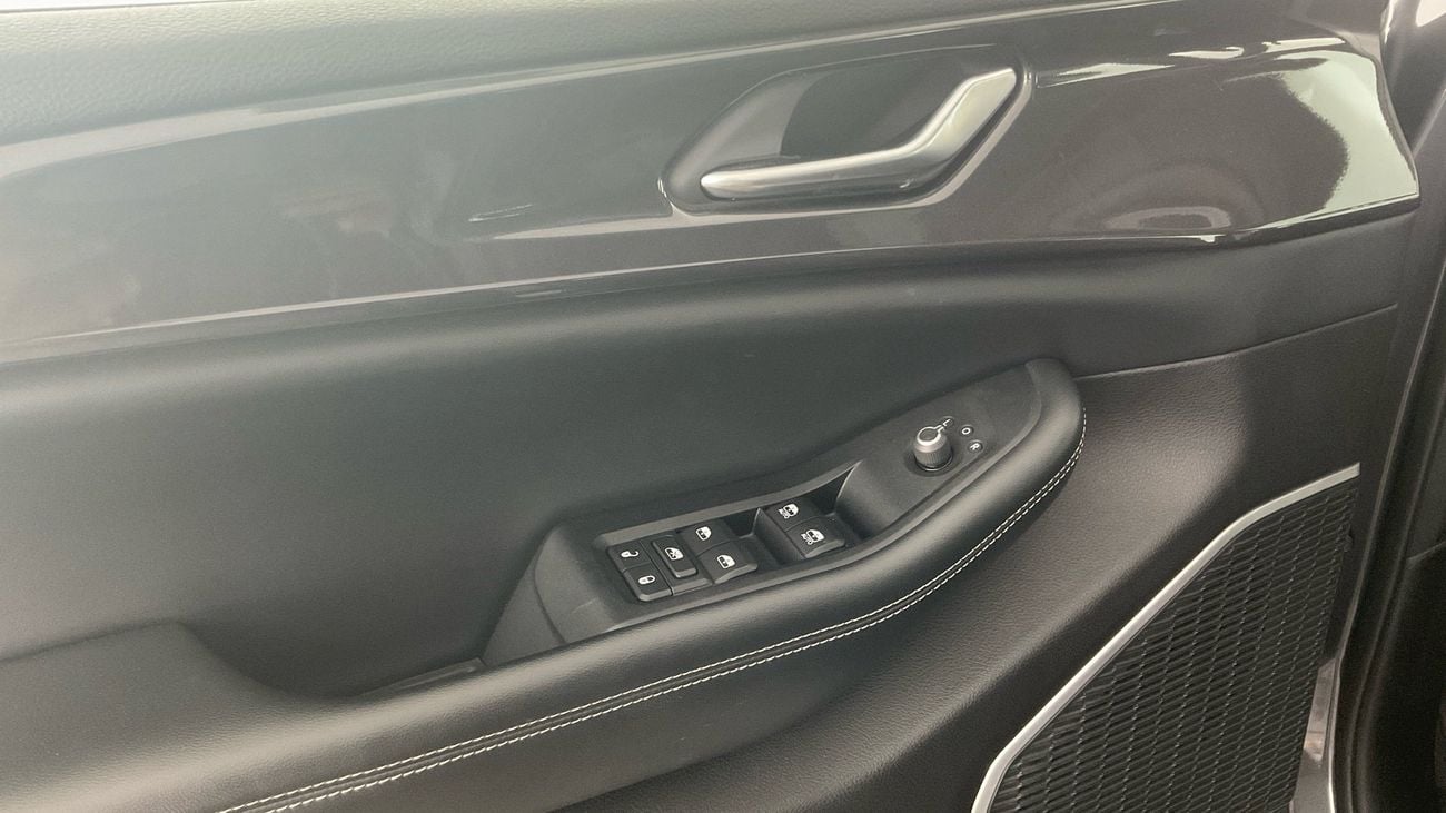 Jeep Cherokee Altitude | upto AED 20,000 Ramadan Discount | Guaranteed Warranty | 0 Down Payment