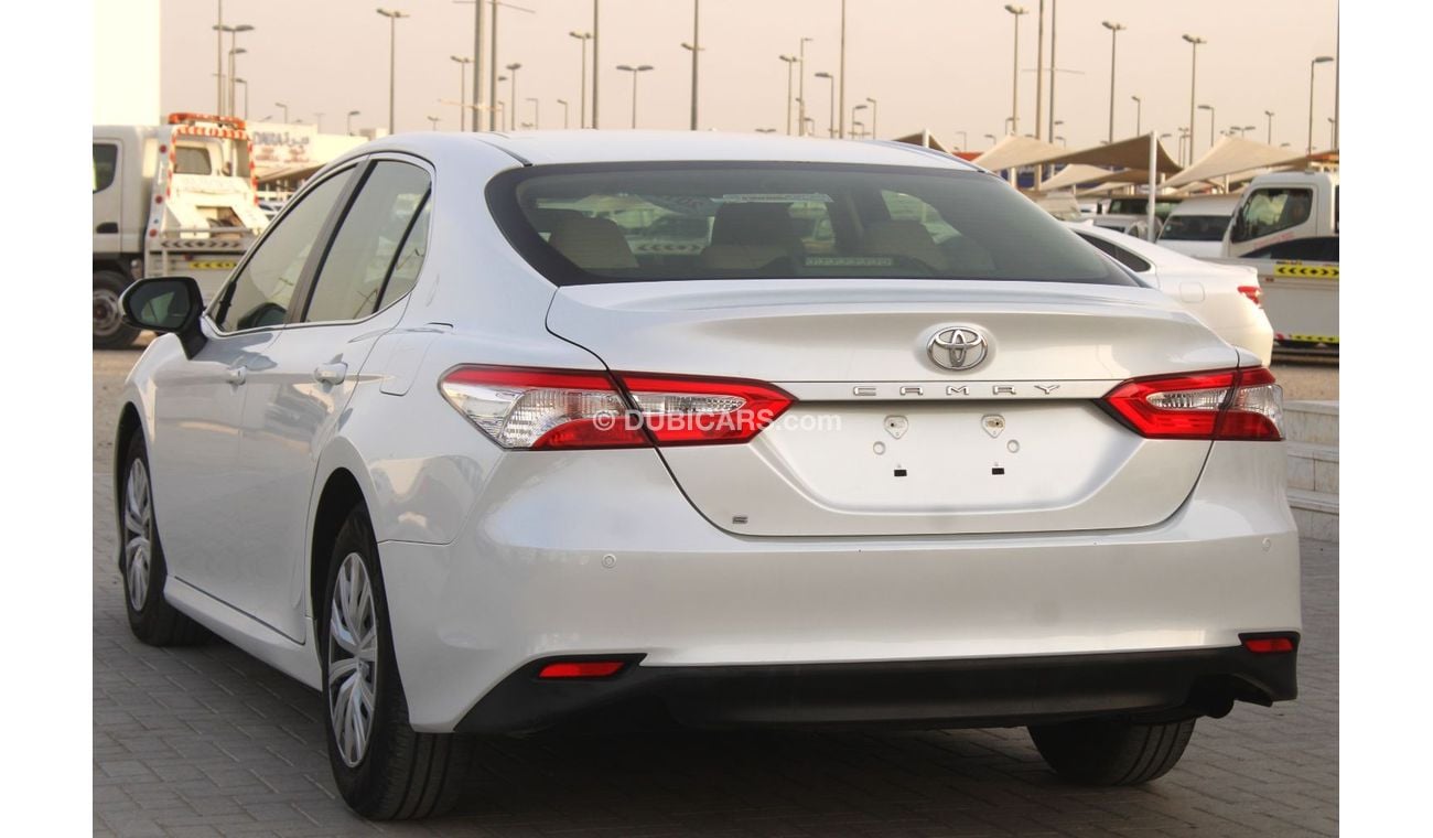 تويوتا كامري LE STD تويوتا كامري 2019 خليجي بحالة ممتازة