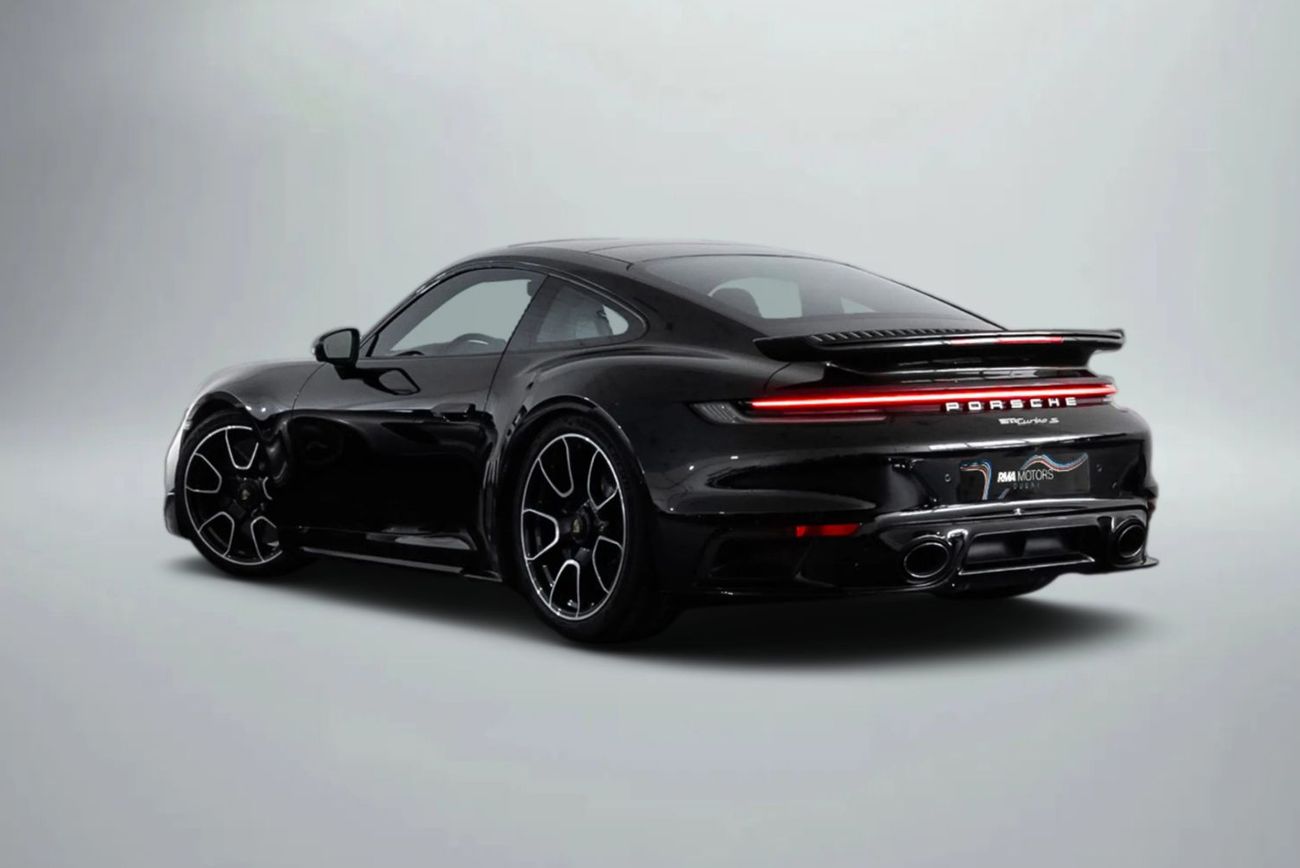 بورش 911 Turbo S 3.8L (640 HP) Coupe