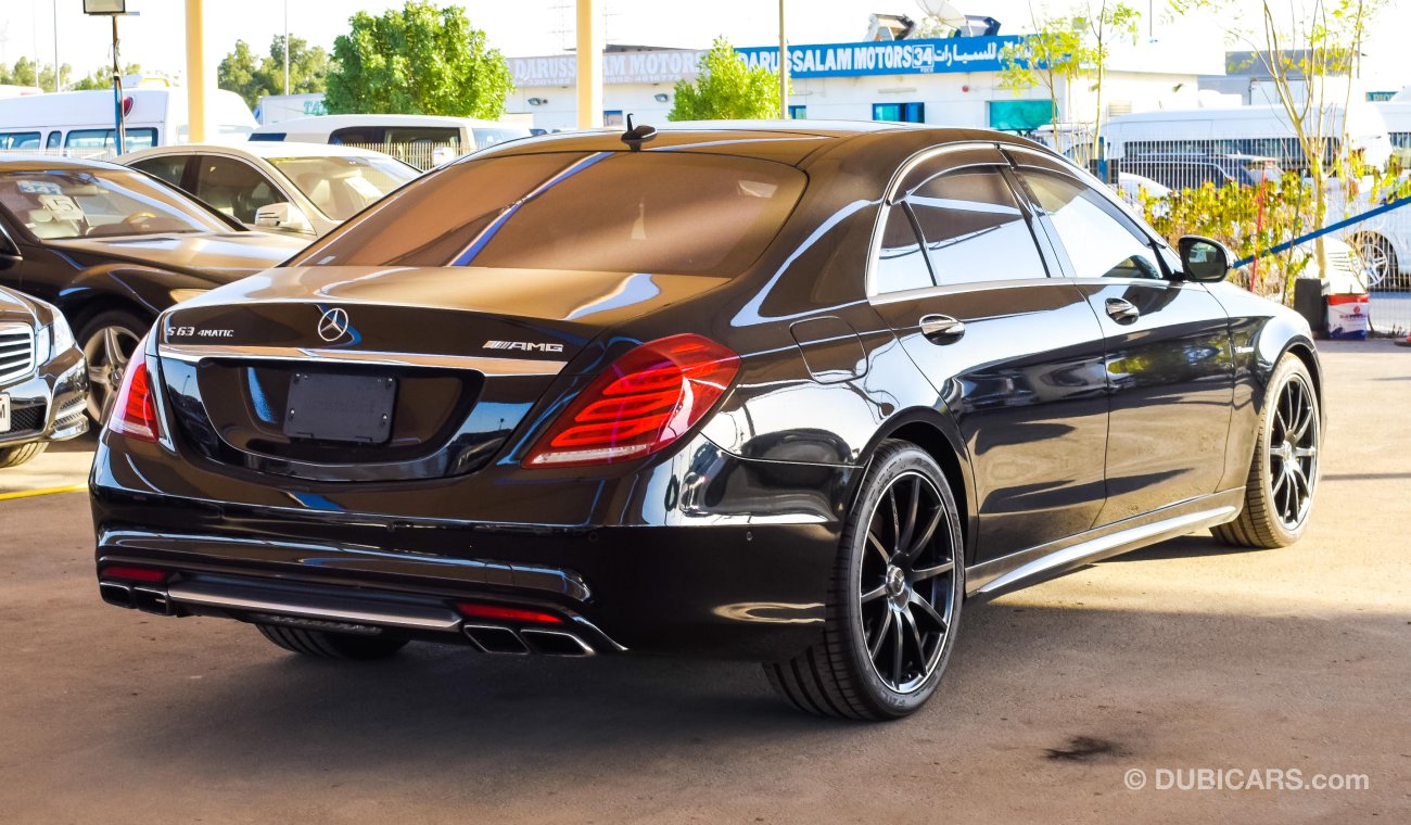 مرسيدس بنز S 63 AMG V8 Biturbo 4Matic