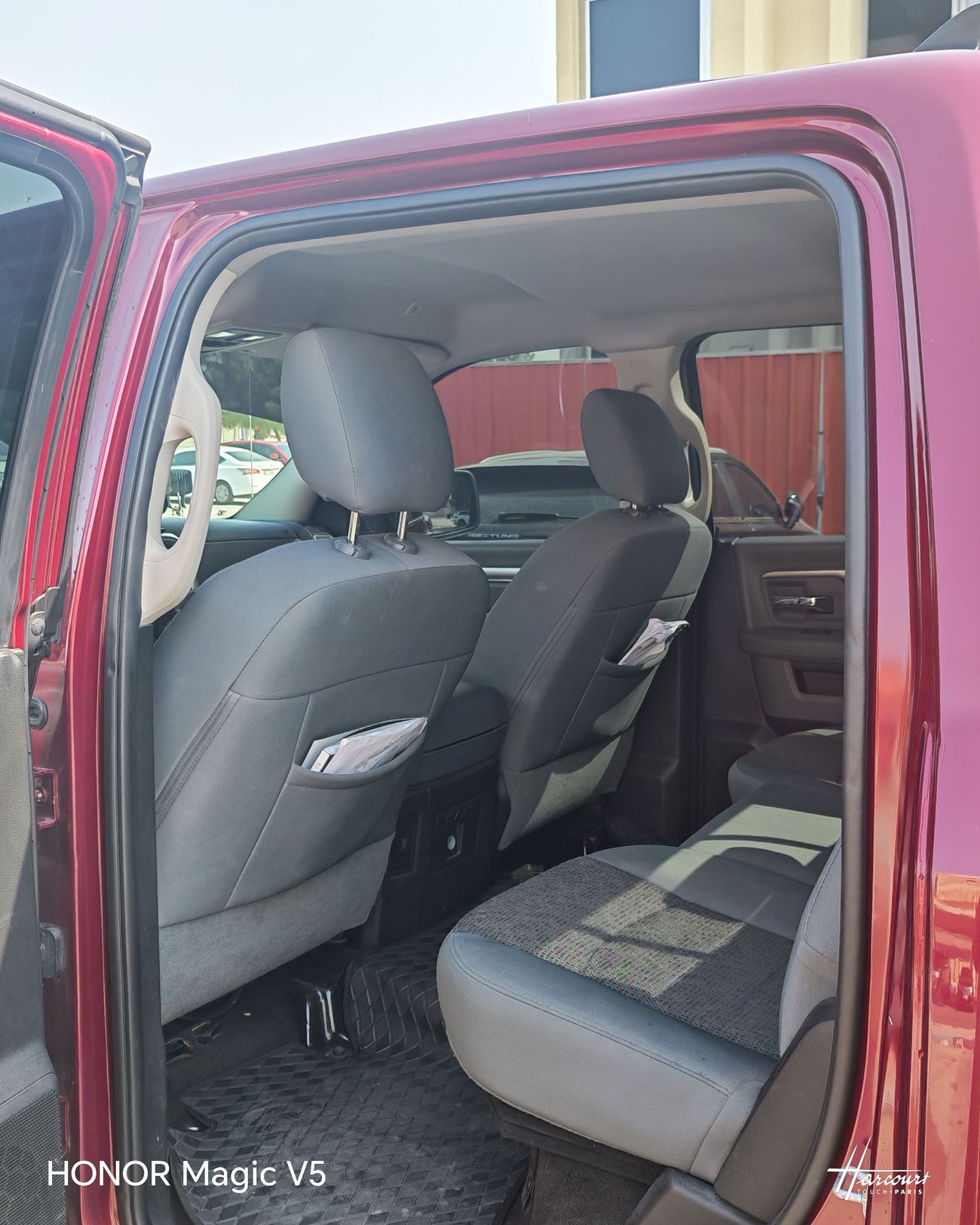 رام 1500 Bighorn Crew Cab 3.6L V6