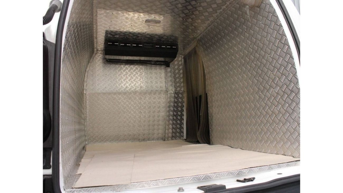 بيجو بارتنر with chiller