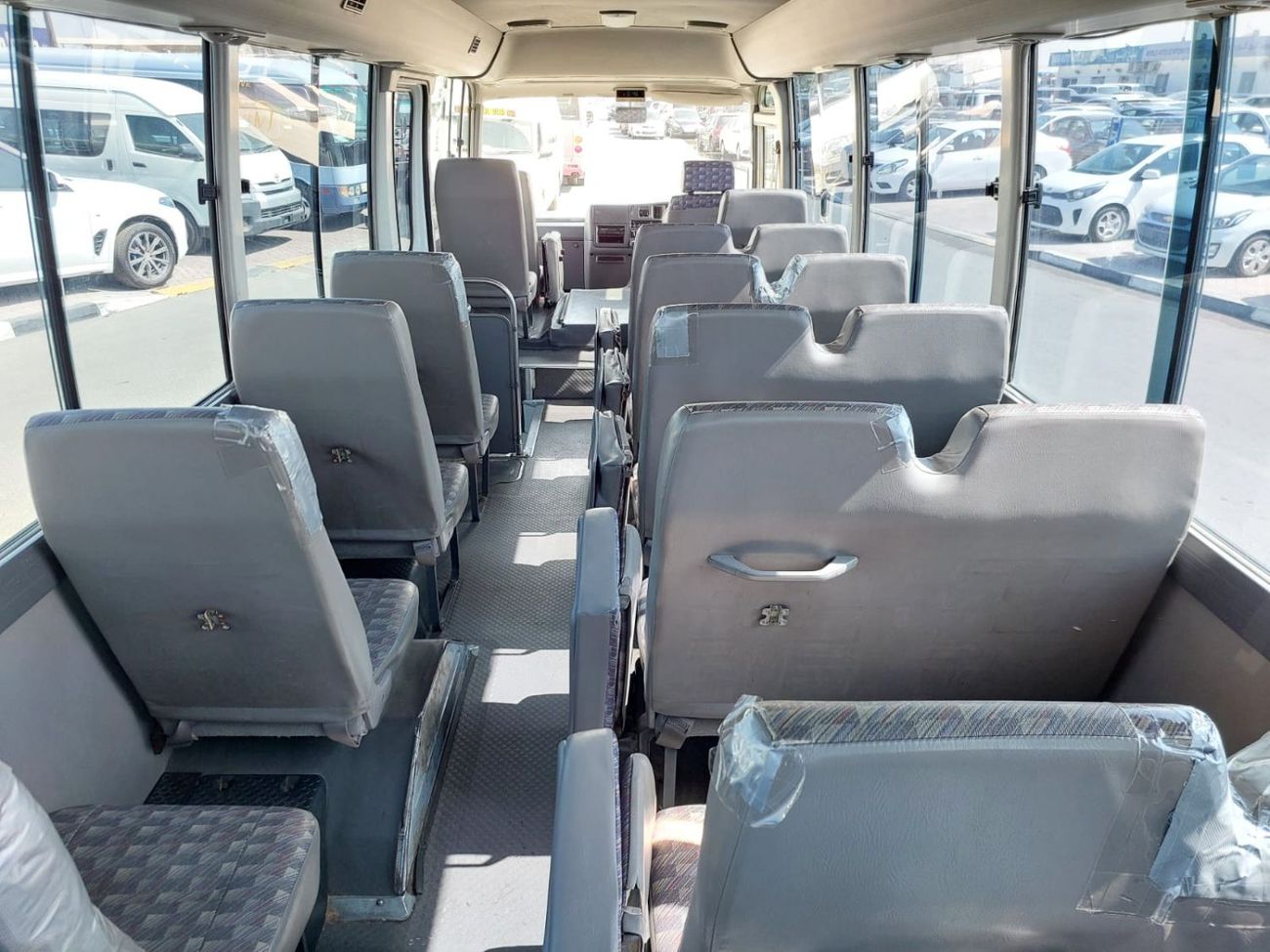 نيسان سيفيليان (RAMADAN OFFER) NISSAN CIVILIAN BUS RHD 2004 MODEL 4.2 L DIESEL AUTOMATIC(PM21861)