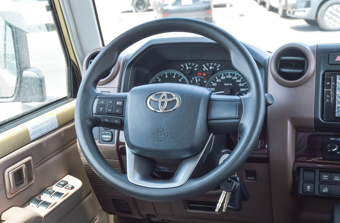 تويوتا لاند كروزر بيك آب TOYOTA LAND CRUISER 79 4.0L 4WD PETROL PICKUP 2026