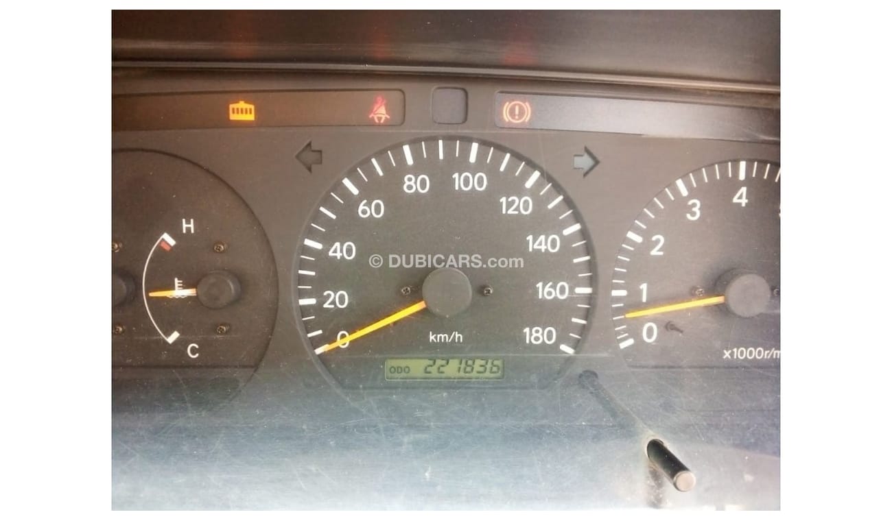 تويوتا هاياس TOYOTA HIACE VAN RIGHT HAND DRIVE(PM17764)