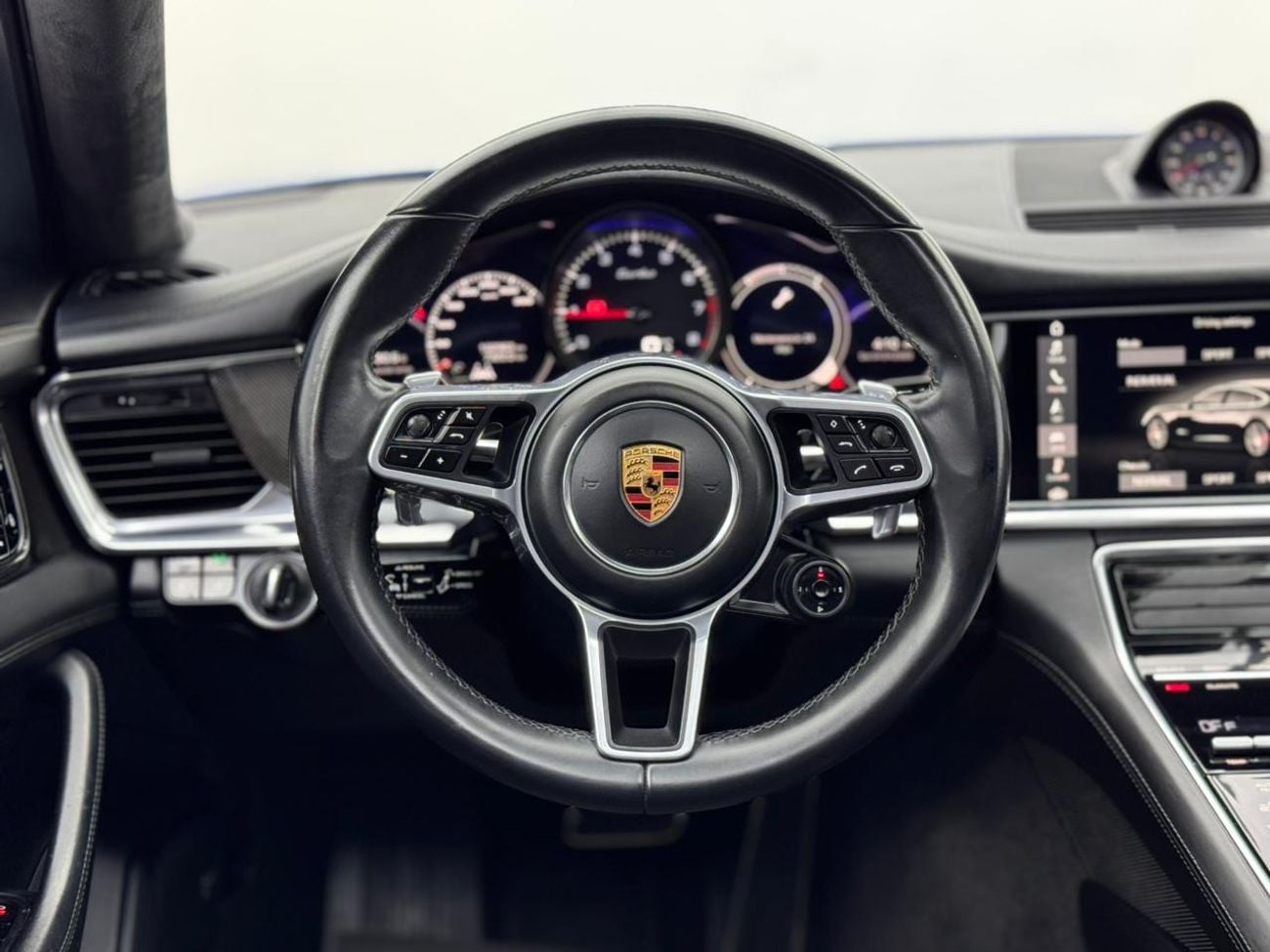 Porsche Panamera Turbo 4.0L RWD 2017 Porsche Panamera Turbo, Porsche Full Service History, Excellent Condition, GCC