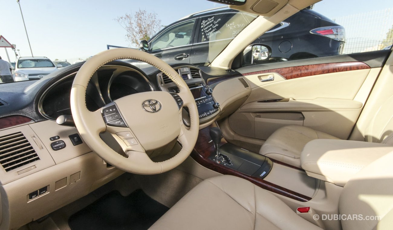 تويوتا افالون