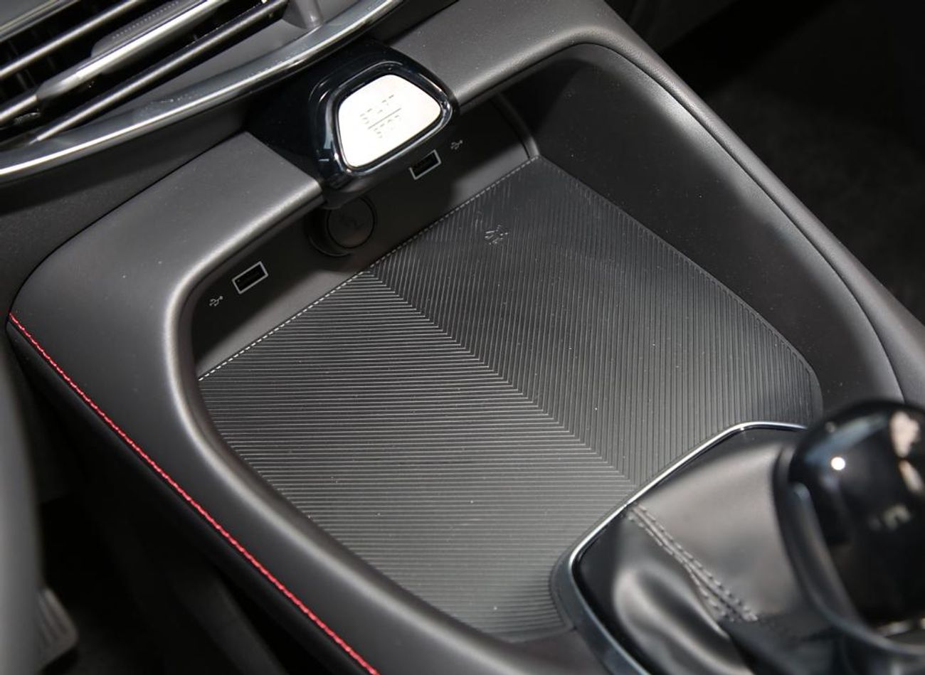 MG 5 full option open sunroof ready to deliver