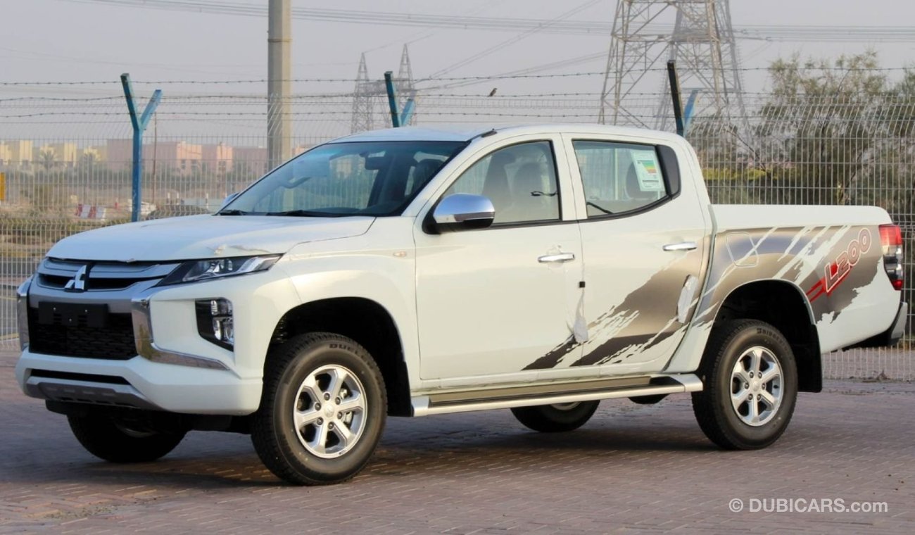 Mitsubishi L200 DC 4WD 2.4L DSL CHROME AT