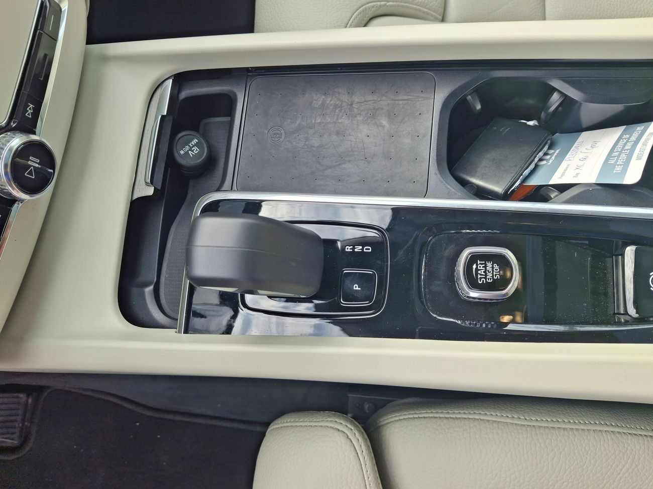 Volvo XC60 B5 ULTIMATE DARK 2 | Zero Down Payment | Home Test Drive