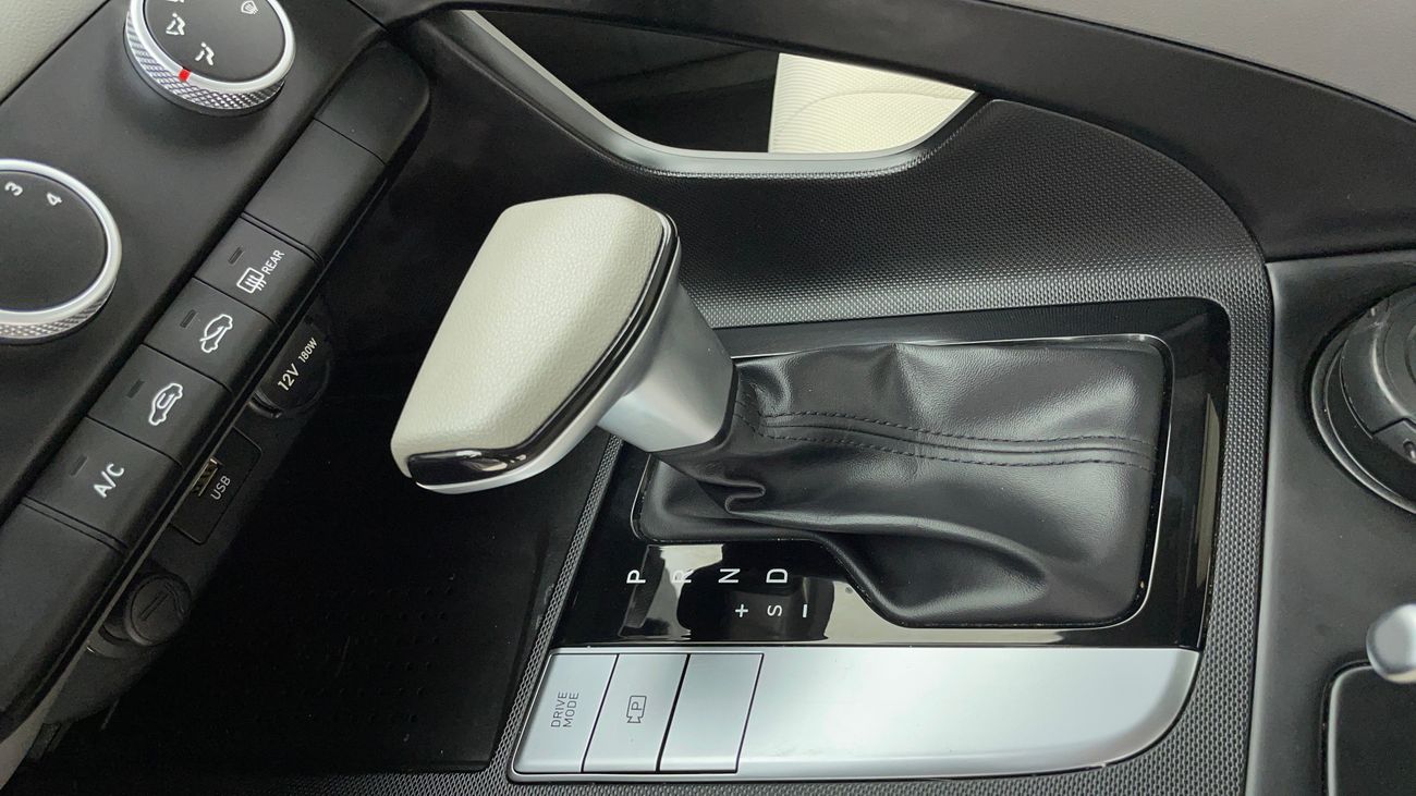 Hyundai Elantra SMART 1.6 | Zero Down Payment | Home Test Drive