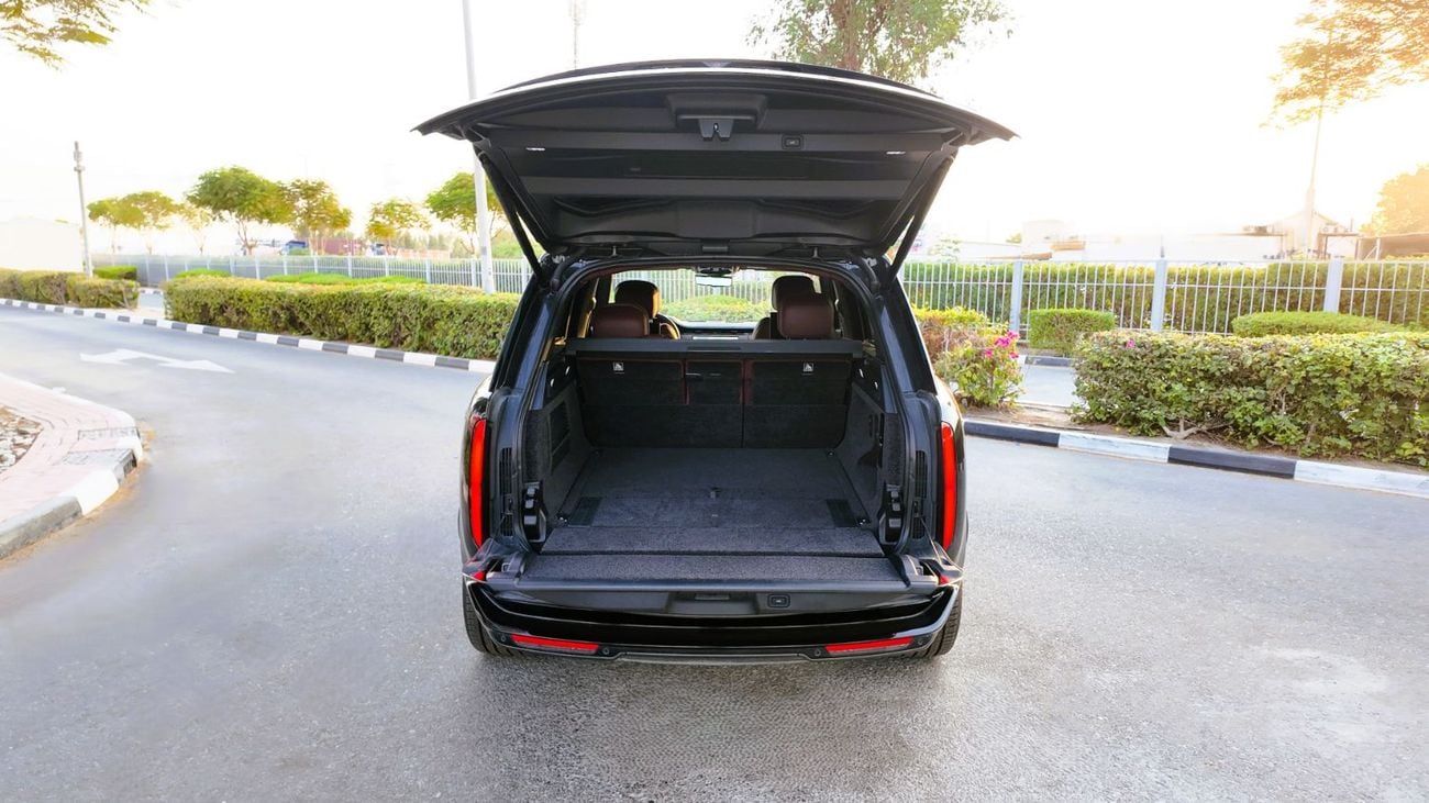 Land Rover Range Rover AUTOBIOGRAPHY P530 2023 Range Rover | 4.4L Twin-Turbo V8 | Under 400 KM | European Specs