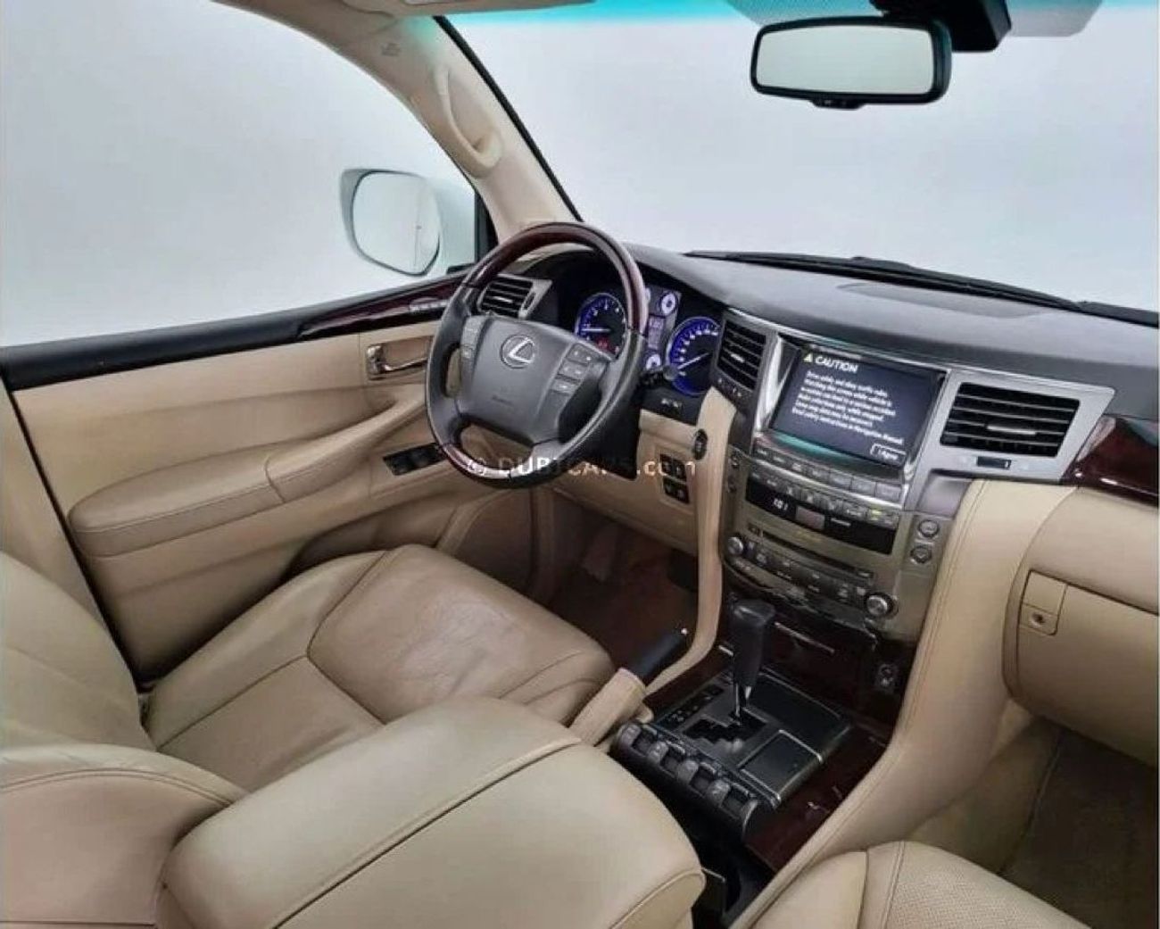 لكزس LX 570 FULLY SERVICED - EXCELLENT CONDITION