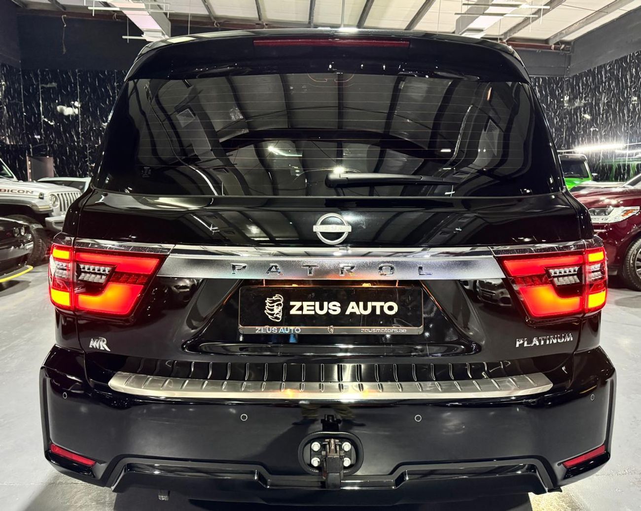 Nissan Patrol SE Platinum 5.6L 2024 Nissan Patrol, 2027 Nissan Warranty, Full Options, Very Low Kms, 7 Seater, GCC