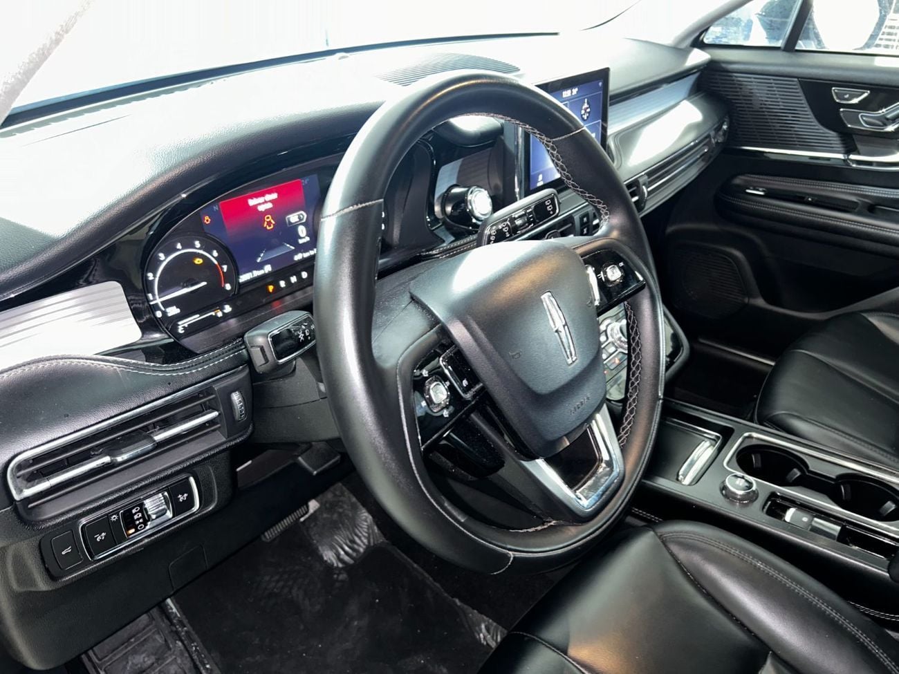 Lincoln Corsair RESERVE COR122 / AL TAYER MOTORS / AL QOUZ SHOWROOM