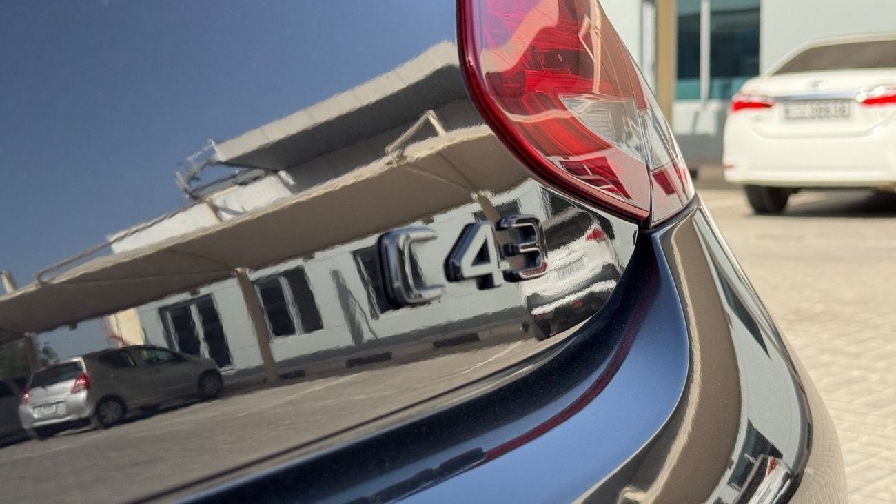 مرسيدس بنز سي 43 ايه ام جي Std 3.0L BITURBO 4MATIC AMG