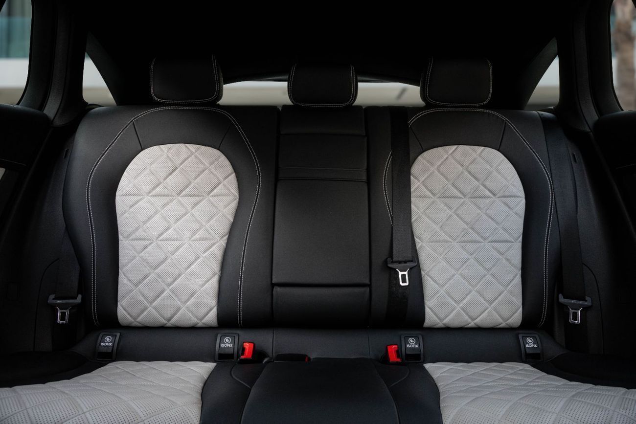 Mercedes-Benz EQC 400 EQC 400 4Matic | 2,938 P.M | 0% Downpayment | Immaculate Condition!