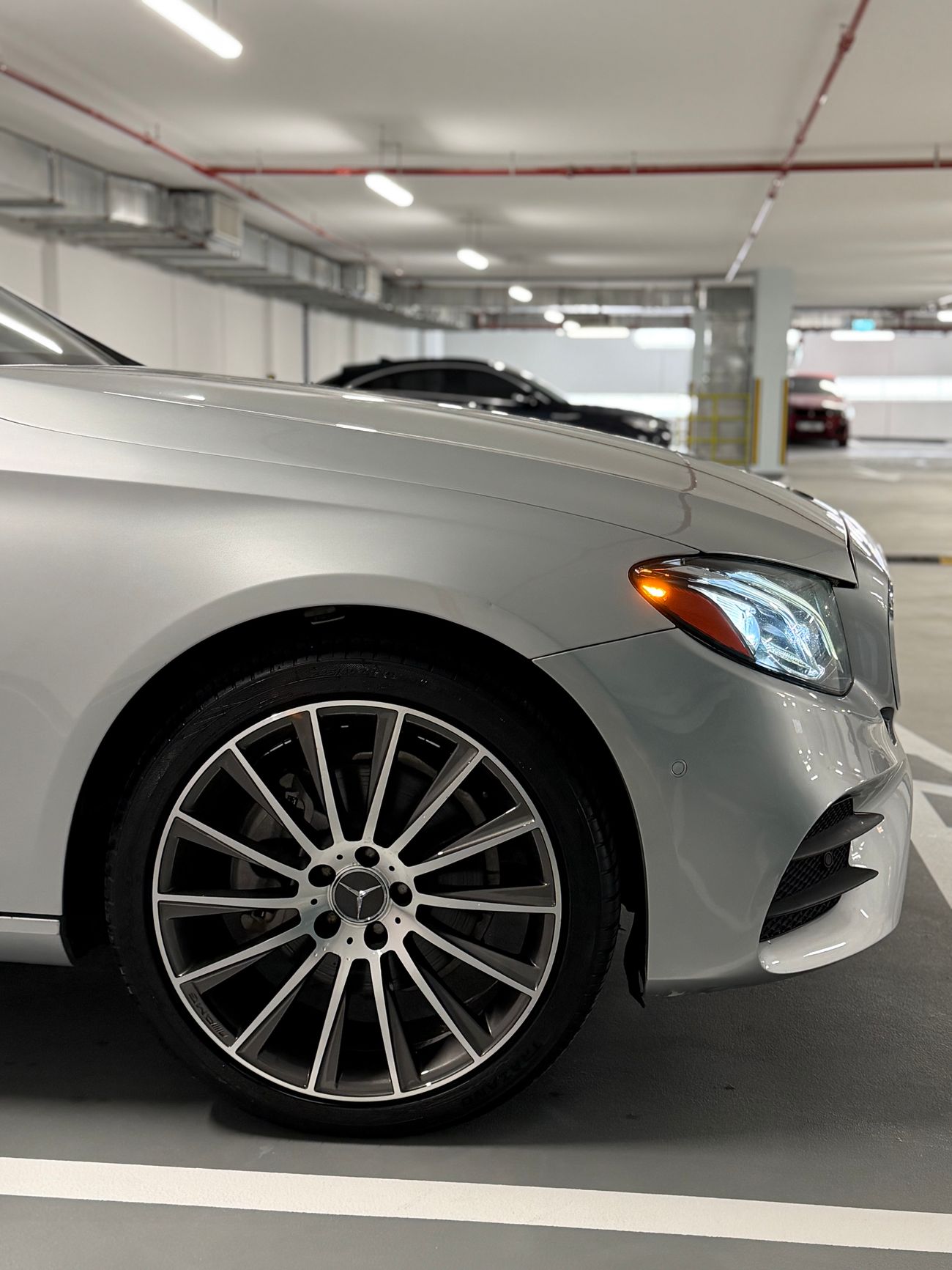Mercedes-Benz E300 4MATIC 2019