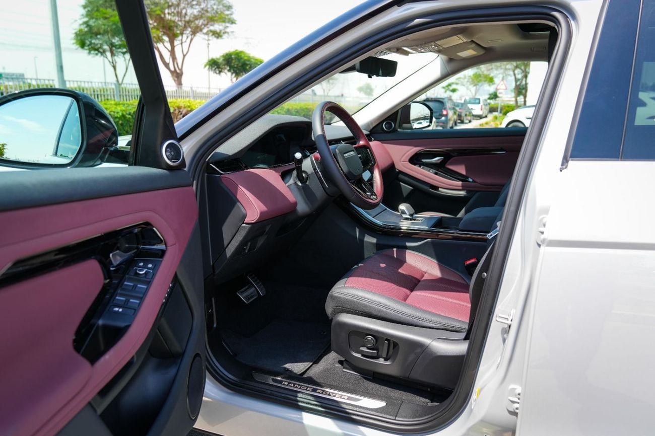 Land Rover Range Rover Evoque DYNAMIC SE P250 2025!! FIVE YEARS WARRANTY!! THREE YEARS SERVICE CONTRACT