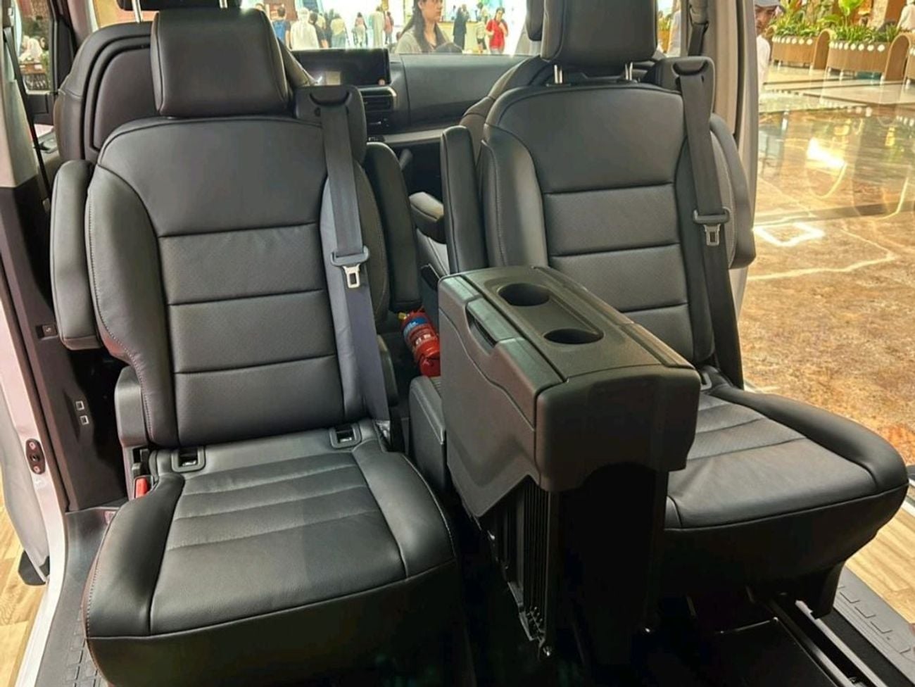 بيجو ترافلر VIP L3