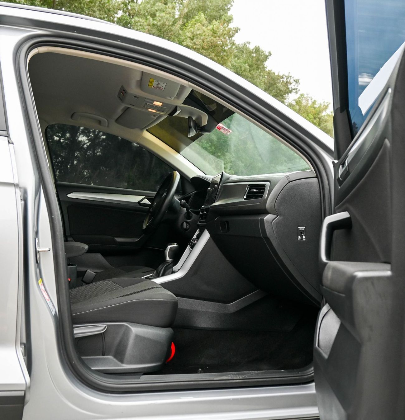 فولكس واجن T ROC Life 1.4L