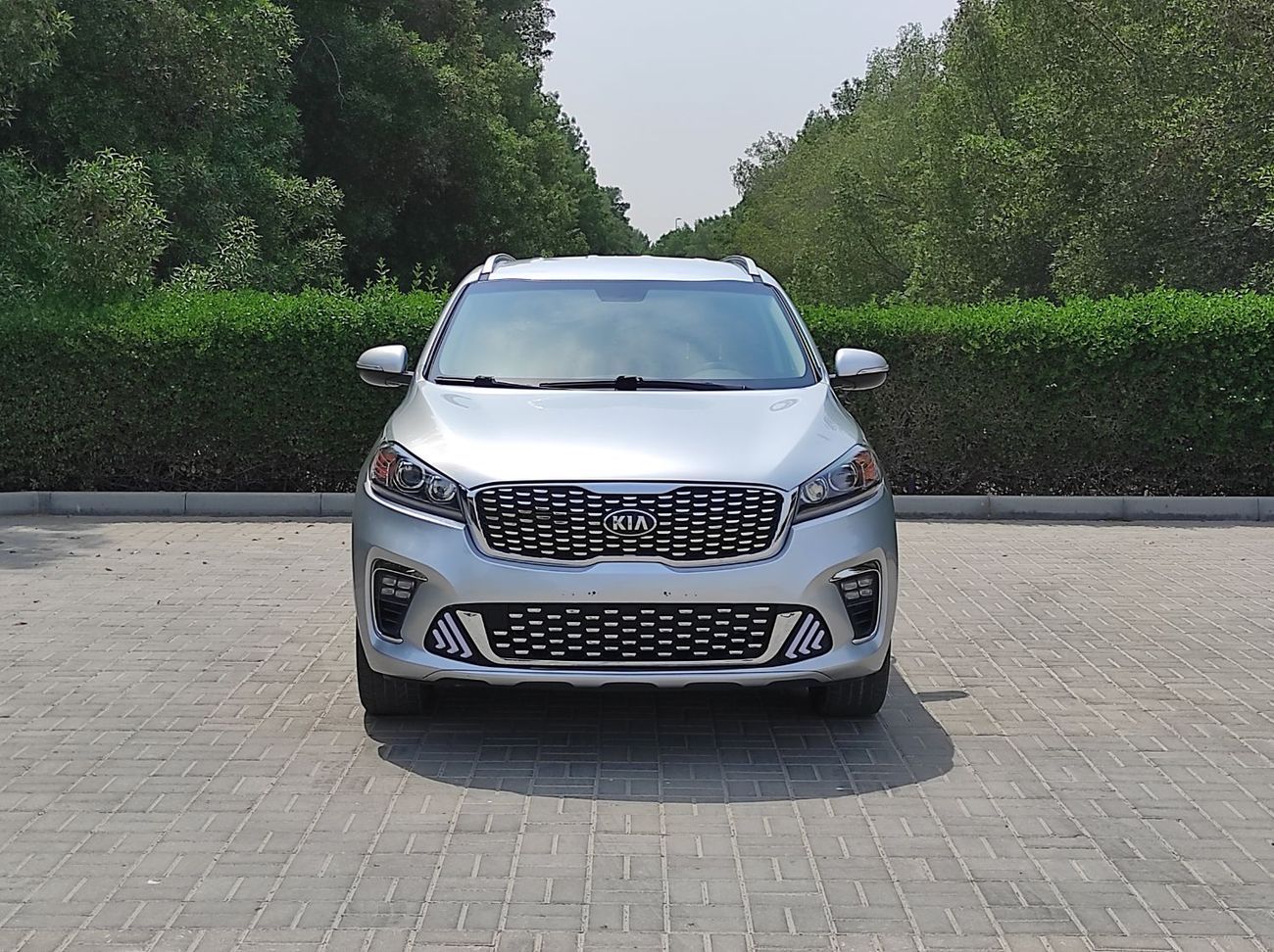 Kia Sorento Top 2.4L FWD Kia Sorrento 2019 V4 2.4L 7 seater Clean