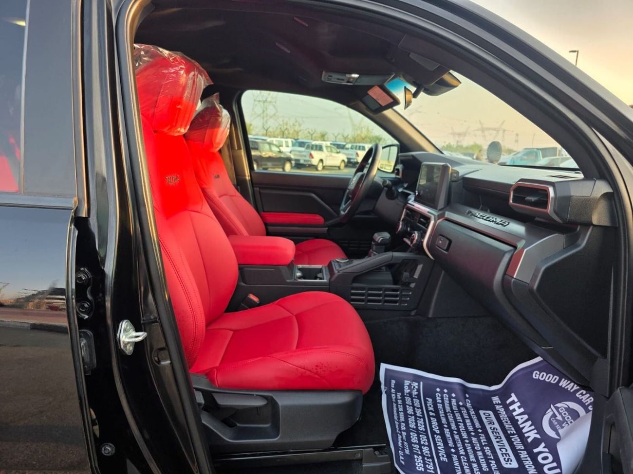 Toyota Tacoma SR5 2024 Model 2.4L normal engine ,Push button , leather seats and low mileage