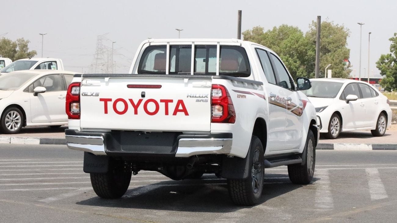 تويوتا هيلوكس TOYOTA HILUX SR5 2.7L A/T full option