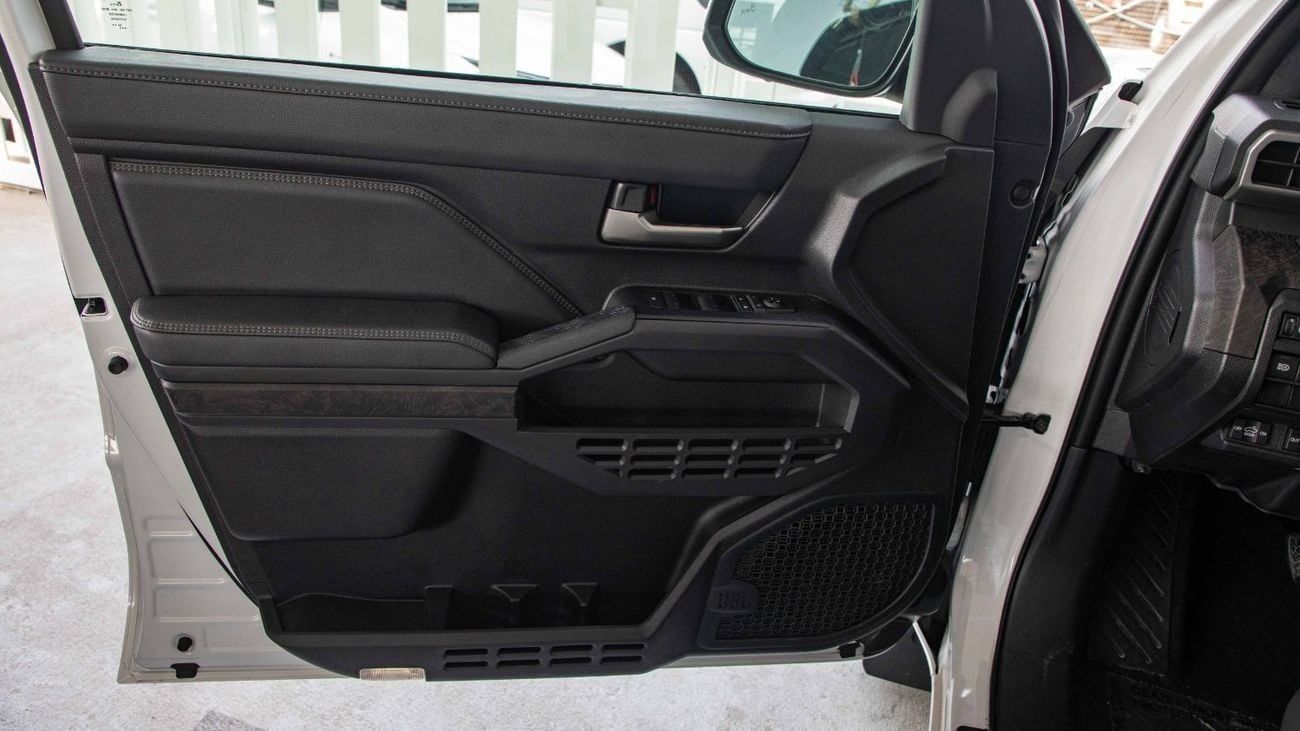 Toyota Tacoma LIMITED i-FORCE MAX | 2024 | For Local Registration +10%