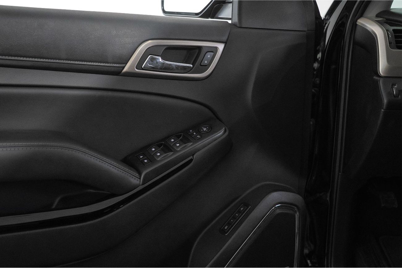 GMC Yukon Denali 6.2L (8 Seater)