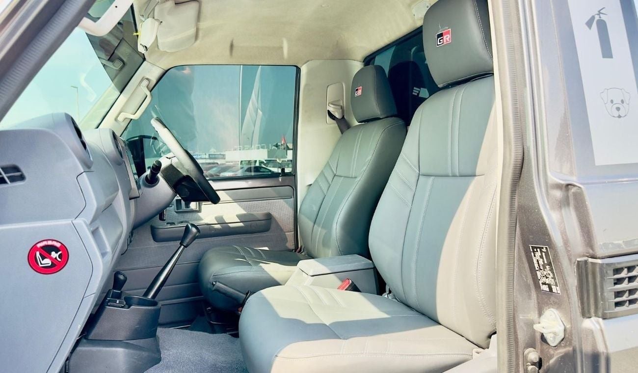 Toyota Land Cruiser Pick Up AFTER MARKET SINGLE CABIN PICKUP | RHD | 2017 | 4.5L DIESEL ENGINE  | (MT) | AIR SNORKEL