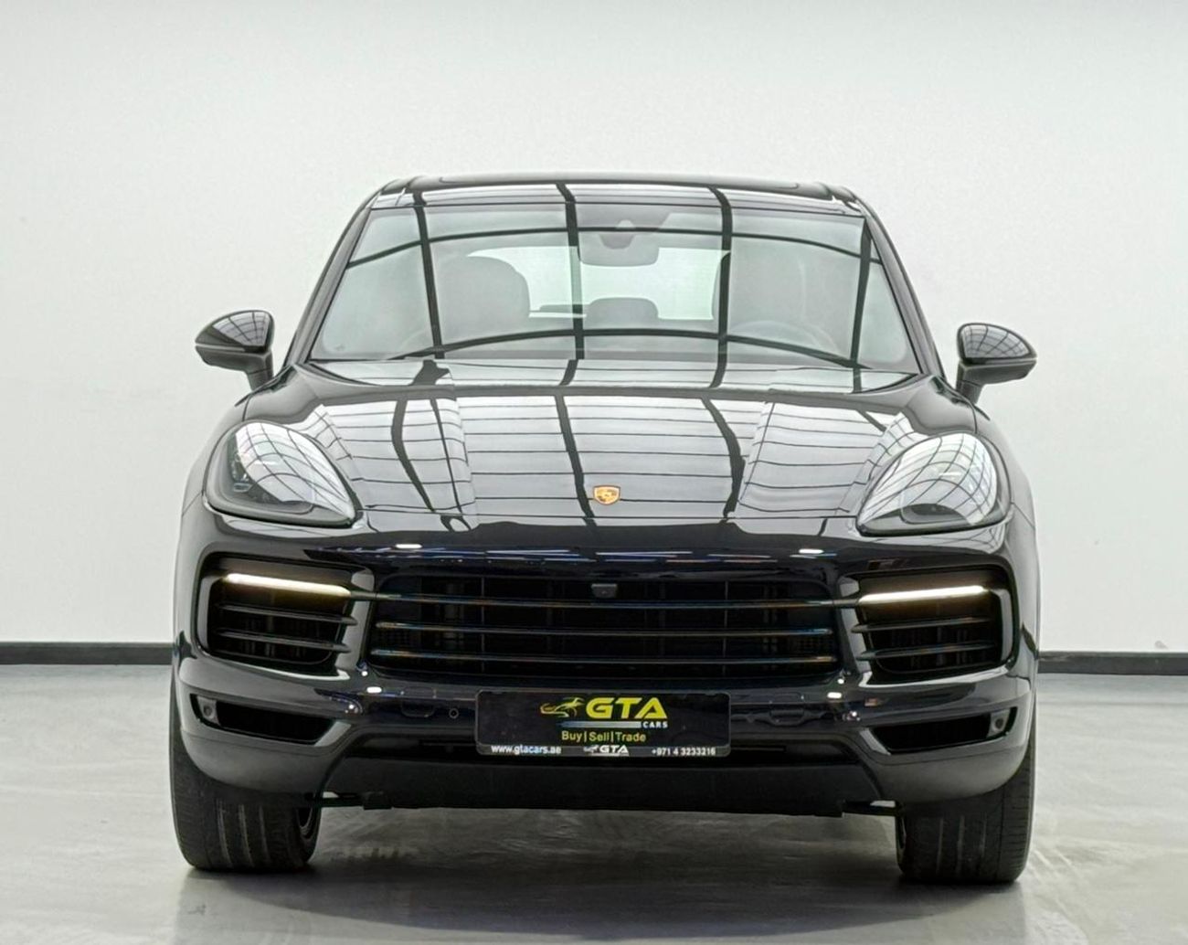 بورش كايان Std 3.0L (335 HP) 2022 Porsche Cayenne, Warranty, Full Service History, Sport Chrono Package, Excell