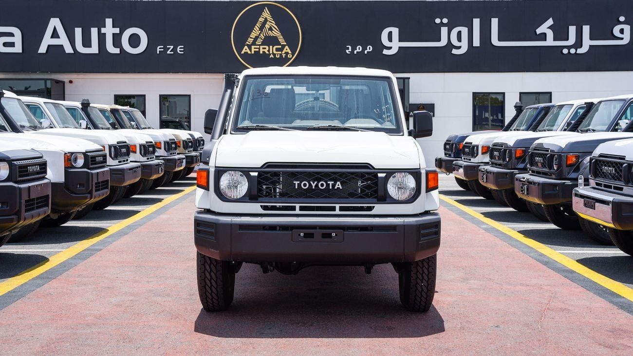 تويوتا لاند كروزر بيك أب 70 TOYOTA LC 79 DC 2.8 DIESEL MT 2026